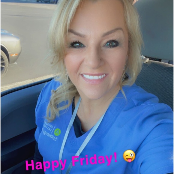 Meet your Posher, Marti - Picture 2 of 2